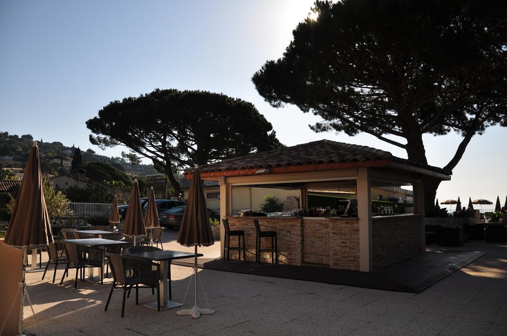 Hotel De La Plage Le Lavandou Eksteriør bilde