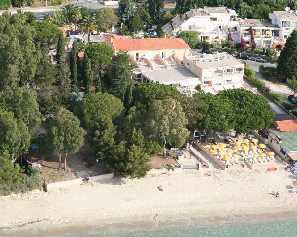 Hotel De La Plage Le Lavandou Eksteriør bilde